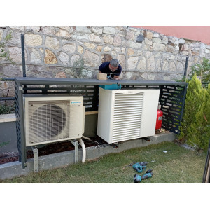 Bahçe ısı pompası kazan tesisat sistem dolabı Bahçe ısı pompası kazan tesisat sistem dolabı